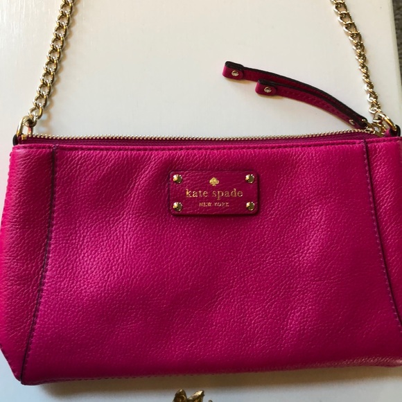 Kate Spade hot pink shoulder bag. - Picture 2 of 4